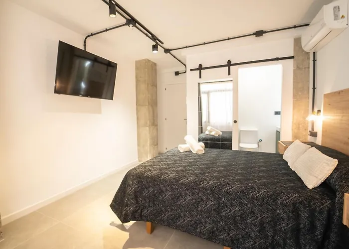 H&h Oasis Apartment